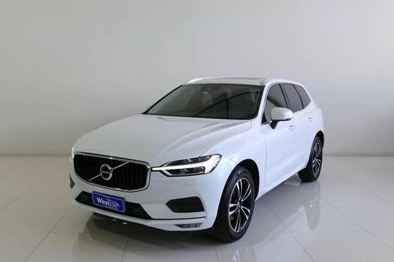 VOLVO XC60 2.0 T5 GASOLINA MOMENTUM AWD GEARTRONIC